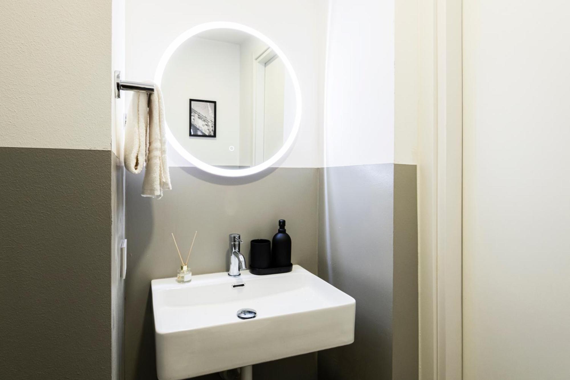 Easylife - Suite In Centrale Μιλάνο Εξωτερικό φωτογραφία